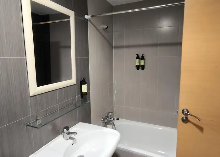 Sky Royales Lofts 아파트 소리아